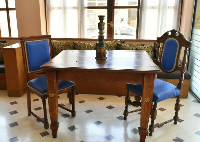 Hotell Leto Megalopolis